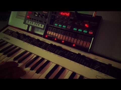 Audio Experiments - Yamaha Reface CS + Korg Volca FM + Korg NTS 1