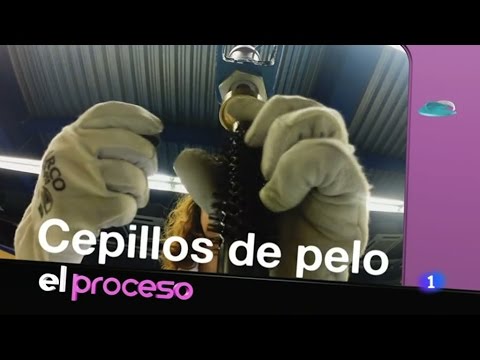 11-Fabricando Made in Spain - Cepillos de Pelo