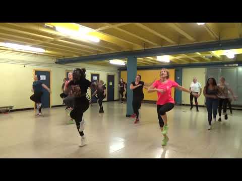 Zumba à Liège - rock-n-roll - Long Tall Sally - Cagey Strings Band