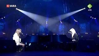 Laura Jansen &amp; Jacqueline Govaert - Single girls in a big world - 3FM Awards 14-04-11 HD
