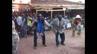 preview picture of video 'Faranah - Kikala Oulare - 28/12/2005'