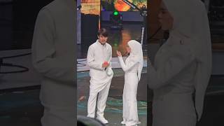 Download lagu BTS BREAK IKLAN PERSIAPAN LESLAR NYANYI 'TAKDIR CINTA' - LIVE KONSER IRAMA LEBARAN 2025 #leslar mp3