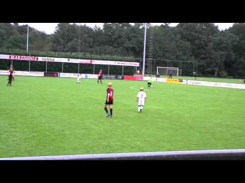 Wvv 1896 D1 - FC Groningen D2 1e helft oefenwedstrijd 24 september 2013