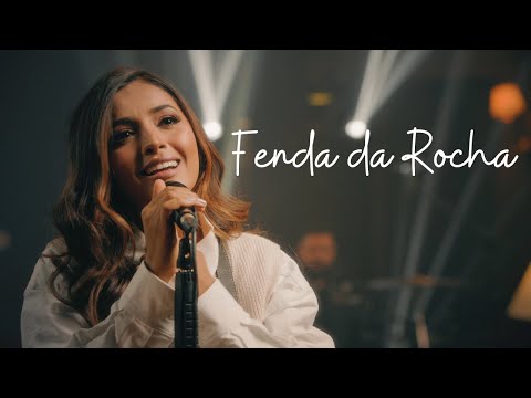 Mari Borges e Casa Worship (Julliany Souza e Leo Brandão) - Fenda da Rocha