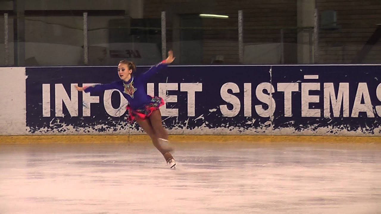 «Tukuma kauss» pulcē jaunos slidotājus jau septīto gadu /FOTO, VIDEO/