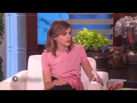 エマ・ワトソン、「美女と野獣」と初の映画初公開について語る（2017年は「The Ellen Show」より (Emma Watson Talks 'Beauty and the Beast' and Her First Movie Premiere (2017 from The Ellen Show))
