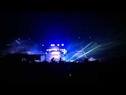 Swedish House Mafia- "Save The World Remix (Feat. Knife Party)" Coachella Fest Weekend 2
