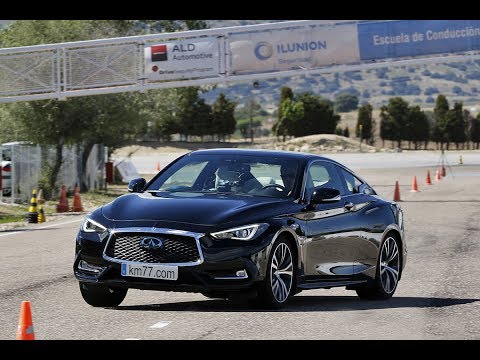 Infiniti Q60 2017 – Maniobra de esquiva (moose test) y eslalon | km77.com