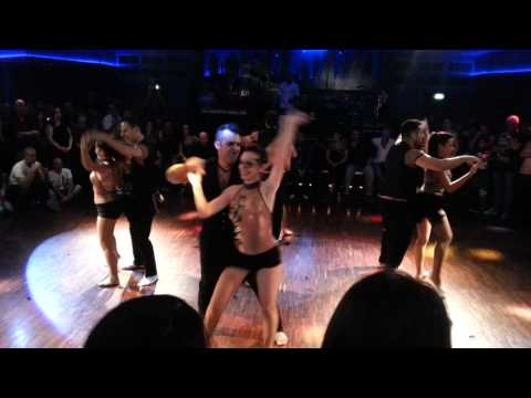 Gruppo Agonistico Salsadiferente dei M° Dany&Jessy Esibizione Zanussi 19/10/2013