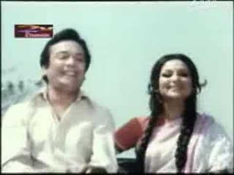 Prithibi Bodle Geche