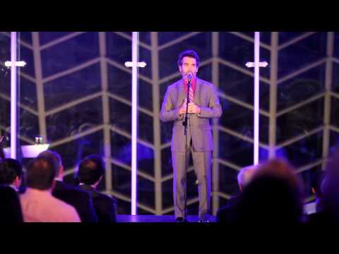 Brian d'Arcy James inspiring performance of Who I'd Be (Shrek) - Broadway sings for Amigos de Jesus