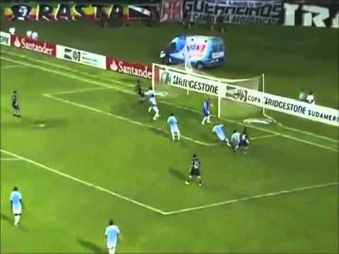 3 golaços de Bernardo pelo Vasco