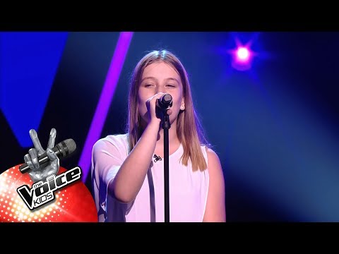Eva - 'Read All About It' | Blind Auditions | The Voice Kids | VTM