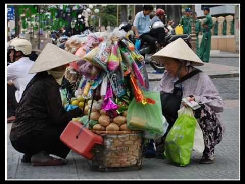 Nặng gánh lưng còng - Thảo Trang