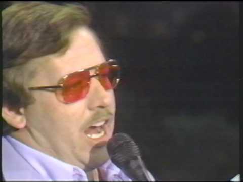 Friday Night Blues - John Conlee - Live