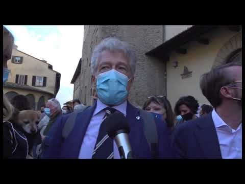 Ballottaggio, Ghinelli confermato sindaco di Arezzo con il 54,5% dei voti