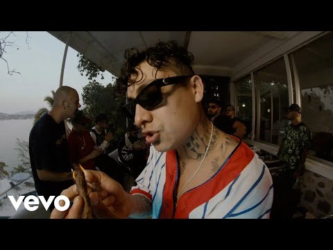 Casa en la Montaña 3 (Lyric Video)