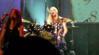 The Bangles - Here Right Now (part of) Melbourne 2008