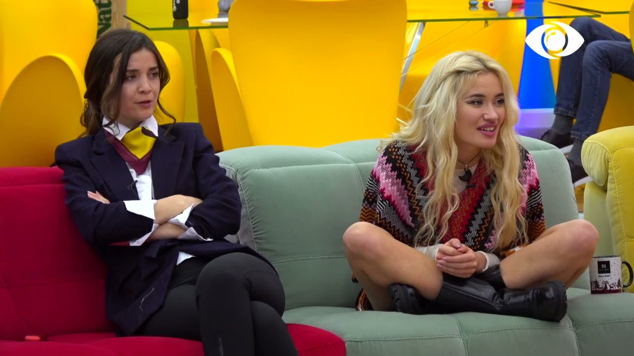 Zarf/ Votimi i fshehtë për zgjedhjen e liderit/ Armaldo rrëmben puthjet