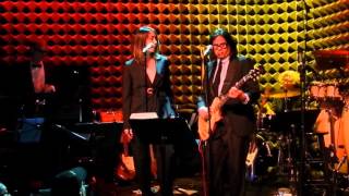 The Loser's Lounge – The Man With The Golden Gun