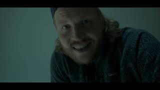 LIEBE AUF DER RÜCKBANK jetzt Video ansehen