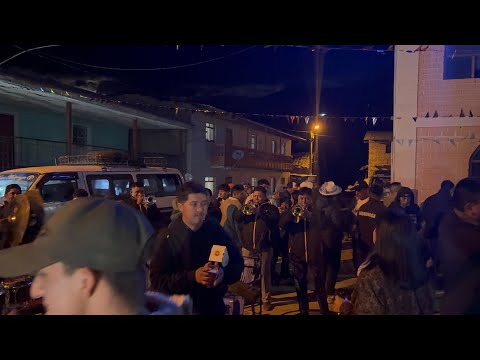 Mix Huaynos || Banda Show Filarmónica Llipa || Andaymayo 2025