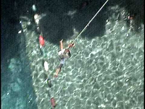 SALTO DEL BOUNGEE MIKE