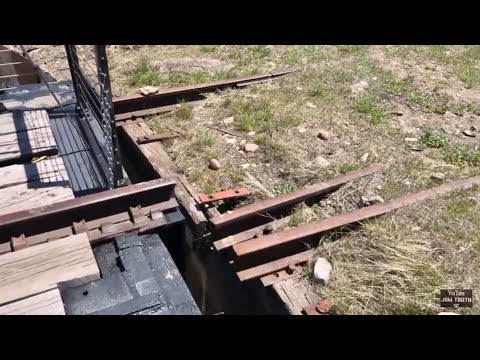 How A Union Pacific Railroad Turntable Works!  Big Boy & 844 Steam Train Reversing In Yard!