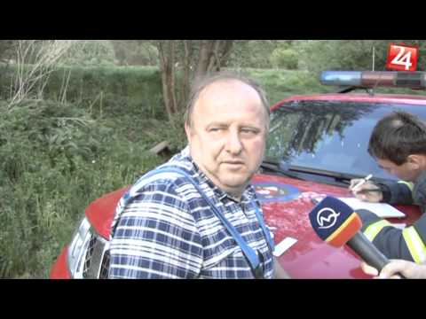 Traktor na poli zachvátili plamene: Zhorel do tla!