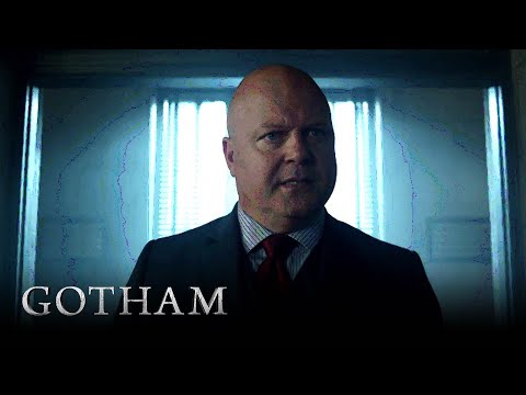 Captain Nathaniel Barnes | Gotham - 2x04