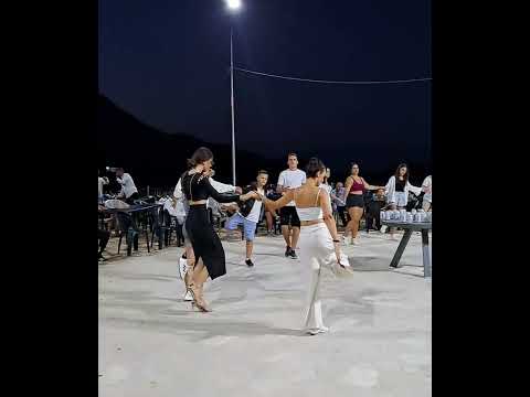 Vallja e hajdutëve (Festa Takim Brezash Nepravishtë)