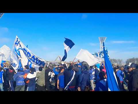 "Alvarado 2 - Platense 0 / Entra La Brava" Barra: La Brava &bull; Club: Alvarado