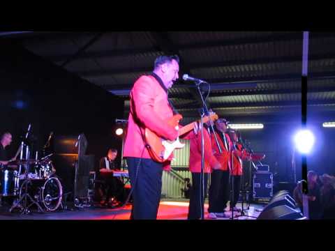 The Roomates, 'I Wonder Why', The Americana, July 2013