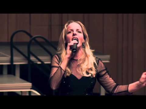 Gitarren Orchester Graz - 月亮代表我的心 (The moon represents my heart)