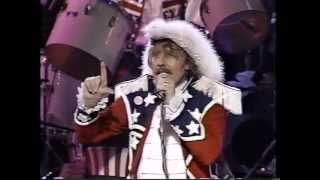 Paul Revere and The Raiders - Louie Louie & Good Golly Miss Molly