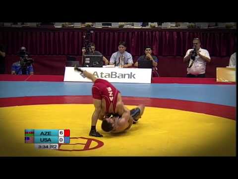 Brent METCALF (USA) scores 4 in the 65kg final at 2014 Golden Grand Prix