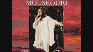 Nana Mouskouri: In the upper room (live)
