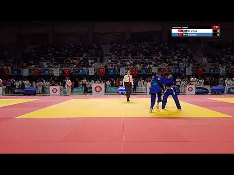 MELAHAT ZEYNEP  AYKAN - Damla Cemre BUDAK 36KG First Round