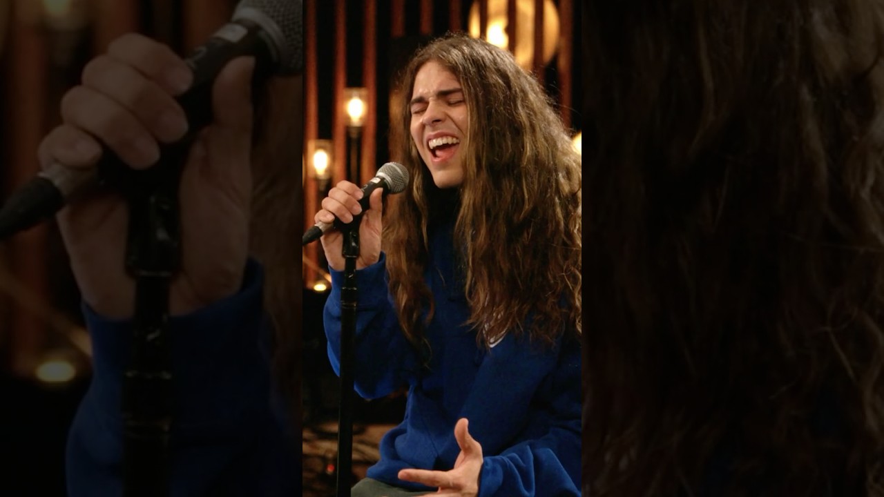 Jourdan Blue Sings "Creep" | AGT Music Room thumbnail