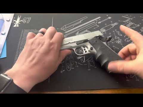 Glock Grip - Stock Vs Hogue