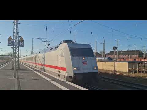 Einfahrt der 101 013-1 am IC2083 Königsee in Freilassing am 2.3.2025