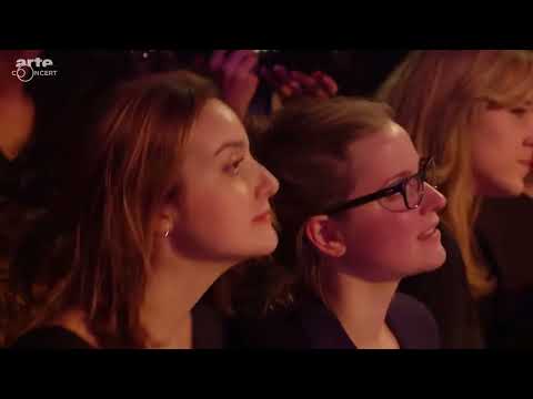 Criolo Ao Vivo em Paris - Turnê Convoque Seu Buda 2015