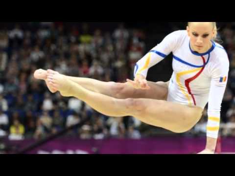 Romanias Sandra Izbasa wins women's vault Gold Medal 2012 London Olympics