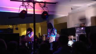 Toro Y Moi - Never Matter 10.18.13