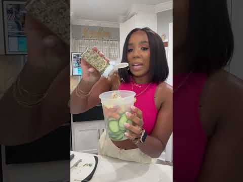 This cucumber salad is 🤤🤤