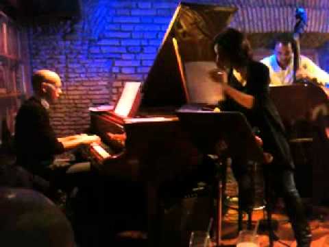 If i should loose you - Alice Ricciardi - live jazz @ Gregory's Jazz Club - Roma