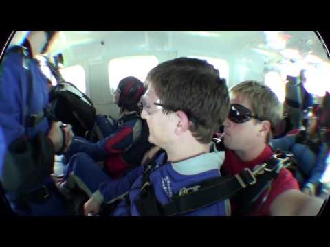 Ryan Rudd's Tandem skydive!