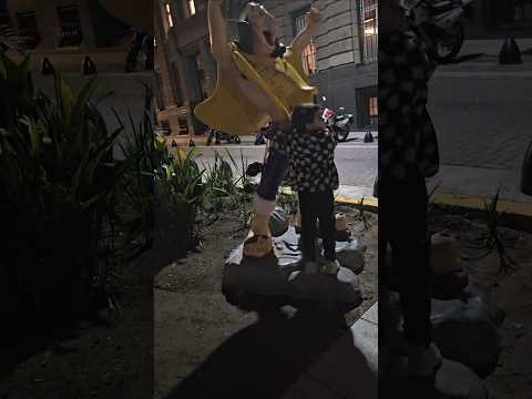 Gino Patoruzú Paseo de la historieta calle Balcarce y calle Alsina Buenos Aires Argentina 8/11/25