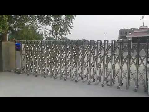 Retractable Gates