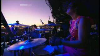 Arcade Fire - Neighborhood #1 (Tunnels) | Reading Festival 2007 | Part 6 of 9